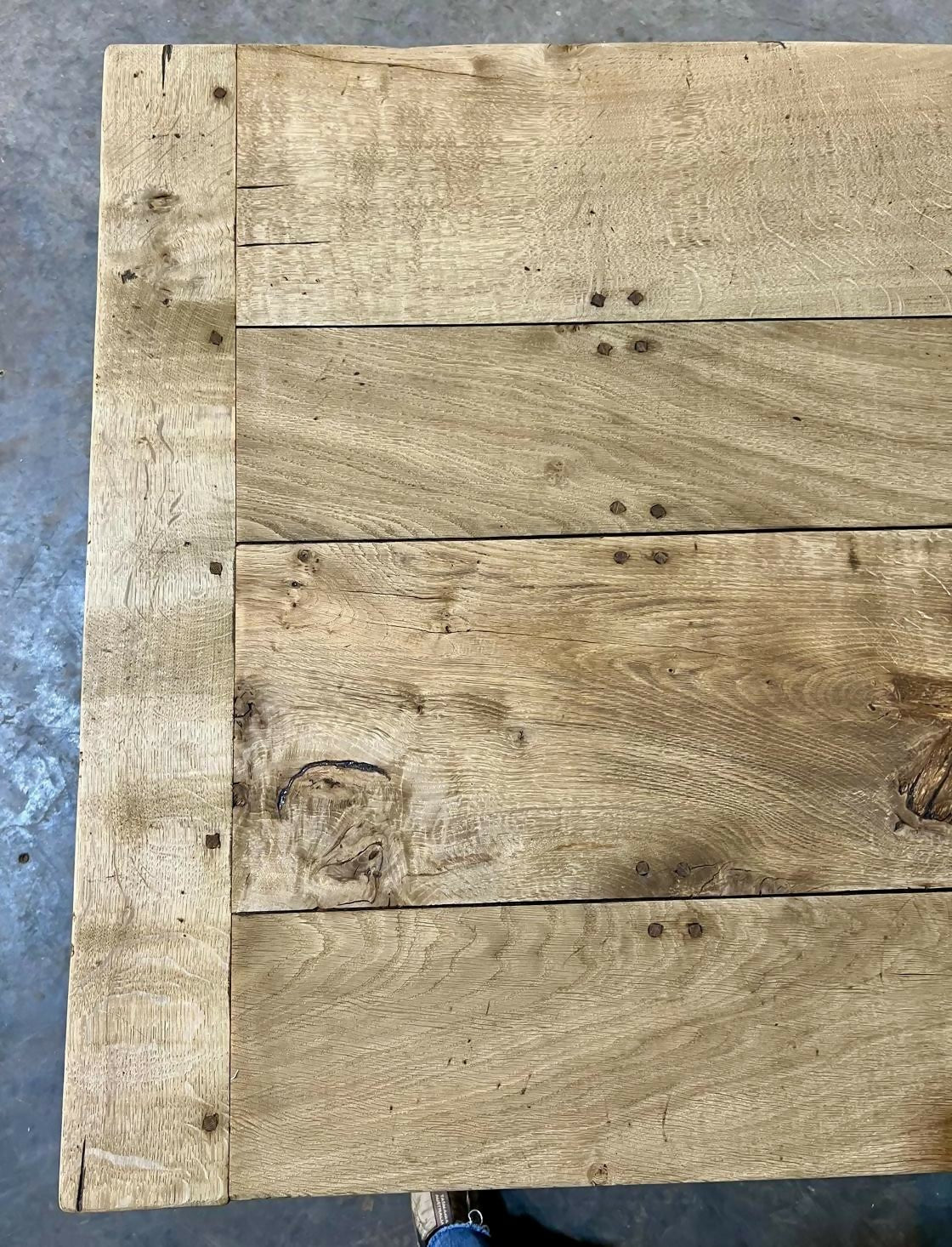 Good Quality Oak Farmhouse Dining Table