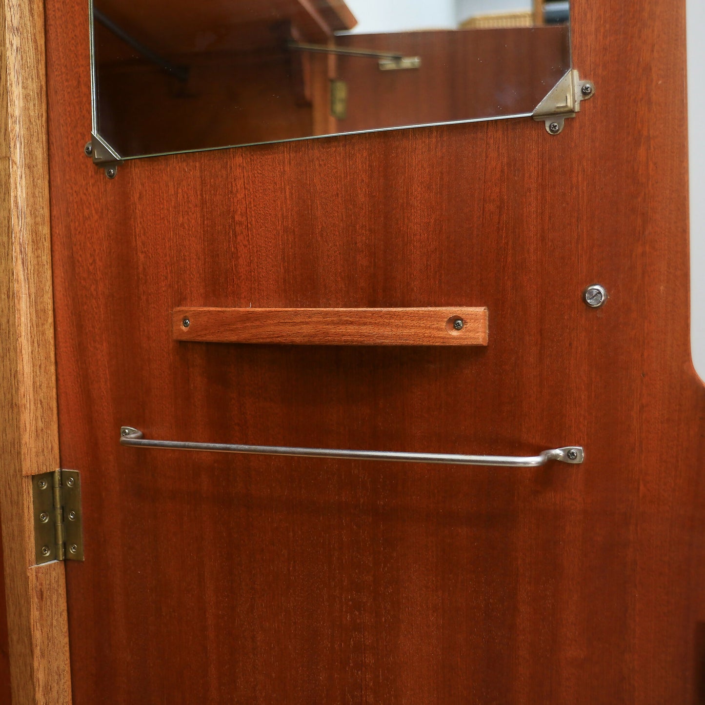 Uniflex Gents Double Fitted Wardrobe in Walnut Retro Mid Century