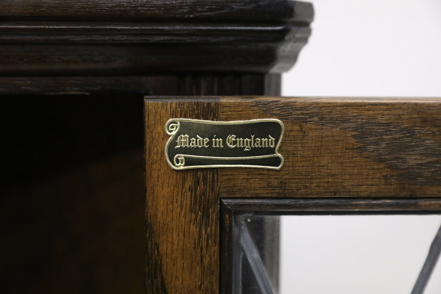Old Charm Oak Hanging Corner Display Cabinet in Jacobean Brown FREE UK Delivery. SBR9643/0910D