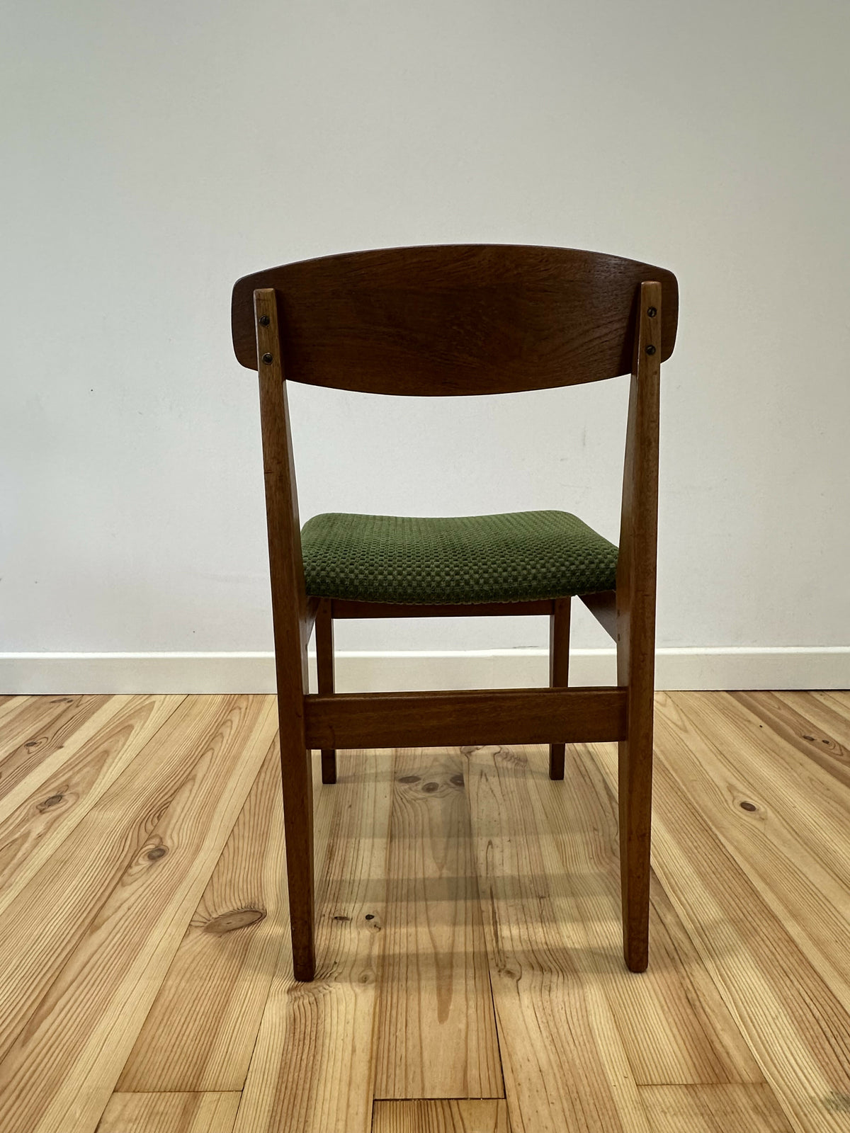 Danish Teak Dining Chairs by Korup Stolefabrik 1960s Mid Century Modern Set of 4 Chairs