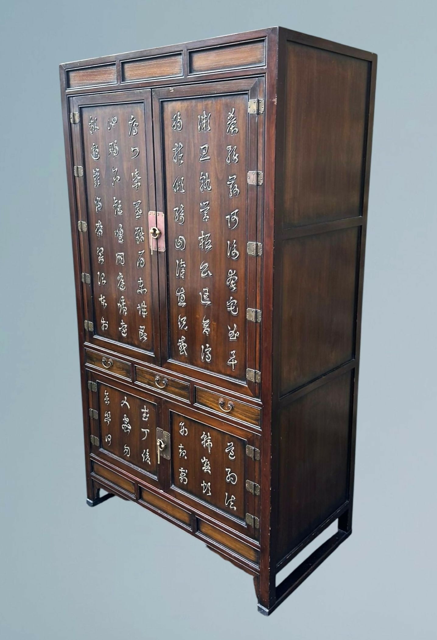 Oriental Chinese Decorated Wardrobe / Cupboard