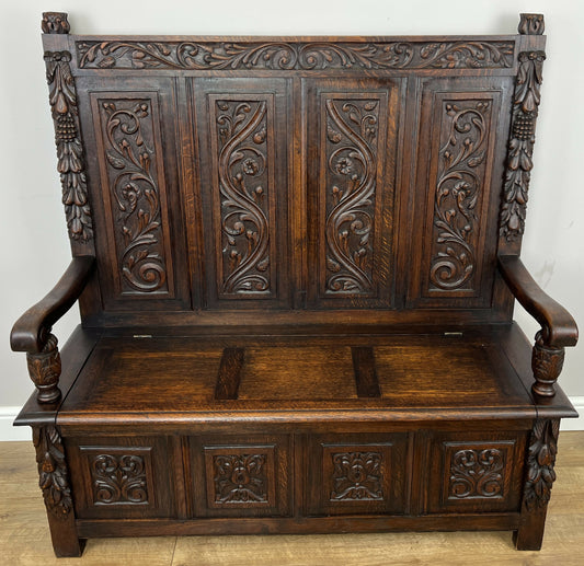 Monks Bench Antique French Style Oak Storage Hall Seat Coffee Bench LOT 6298