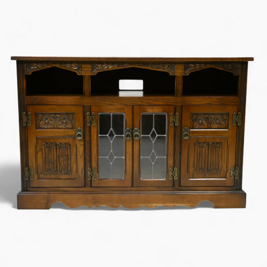 Old Charm Entertainment Cabinet TV Stand Model 2345 Light Oak FREE UK Delivery. SBR10500/2205E