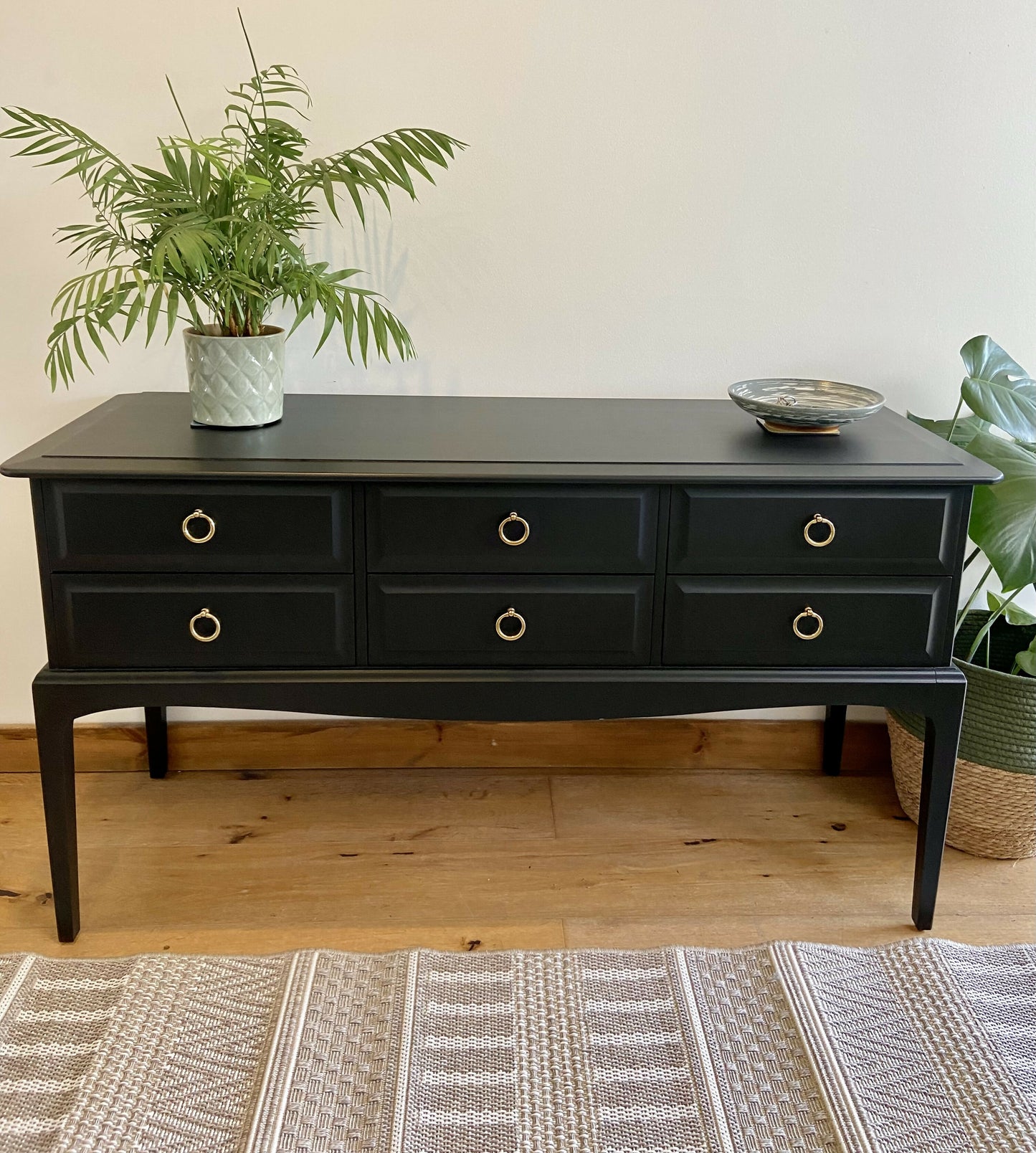 Stag six drawer console/dressing table/sideboard/tv stand