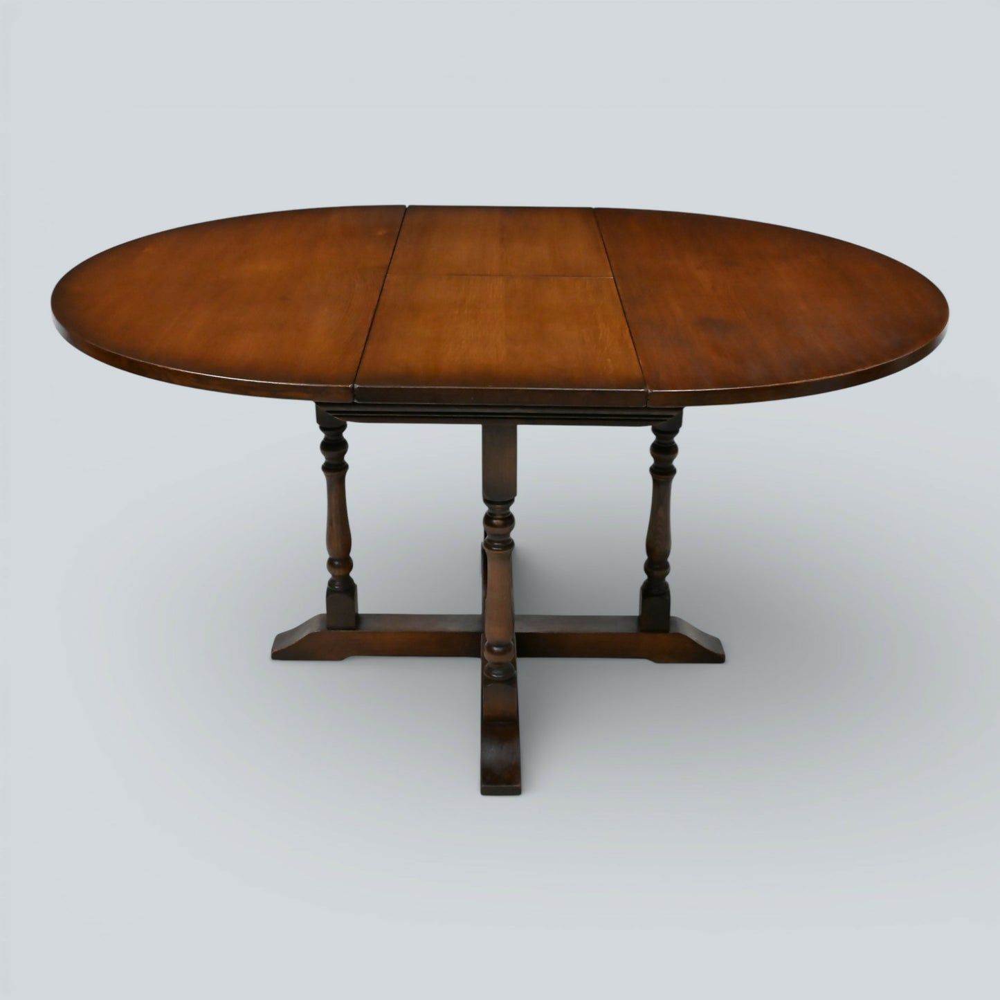 Old Charm Oak Round Dining Table Extending Seats 6 Tudor Brown FREE Delivery*