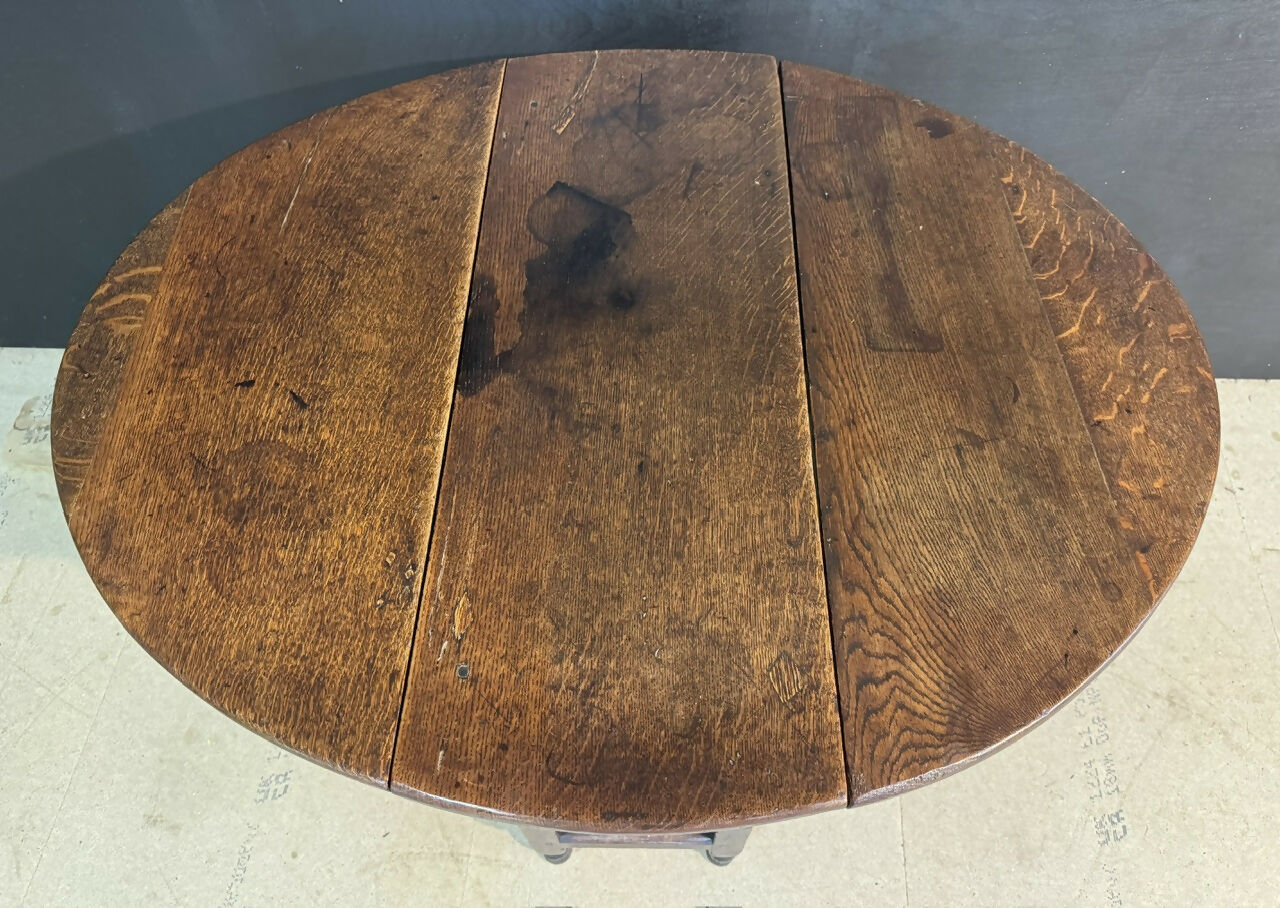 18th Century Oak Gate Leg Table