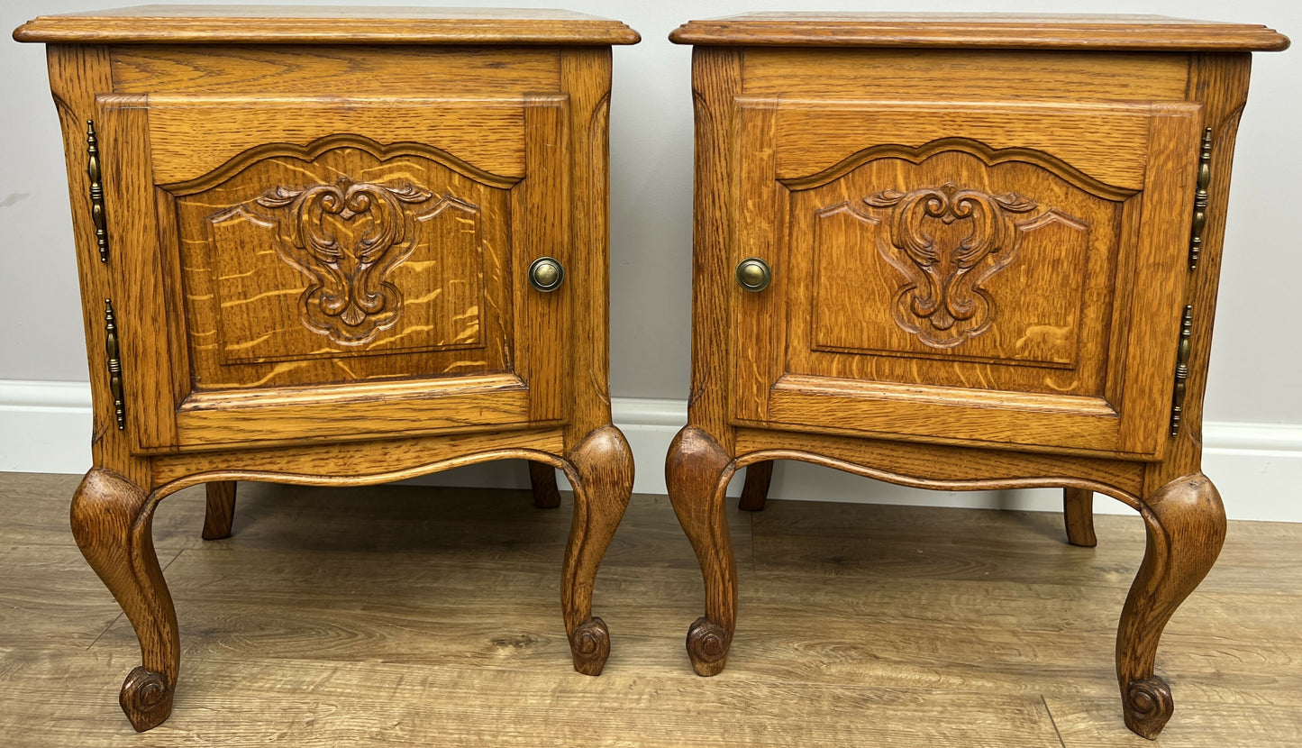 Pair of Bedside Tables Vintage French Louis Oak Nightstands Cabinets LOT 6308