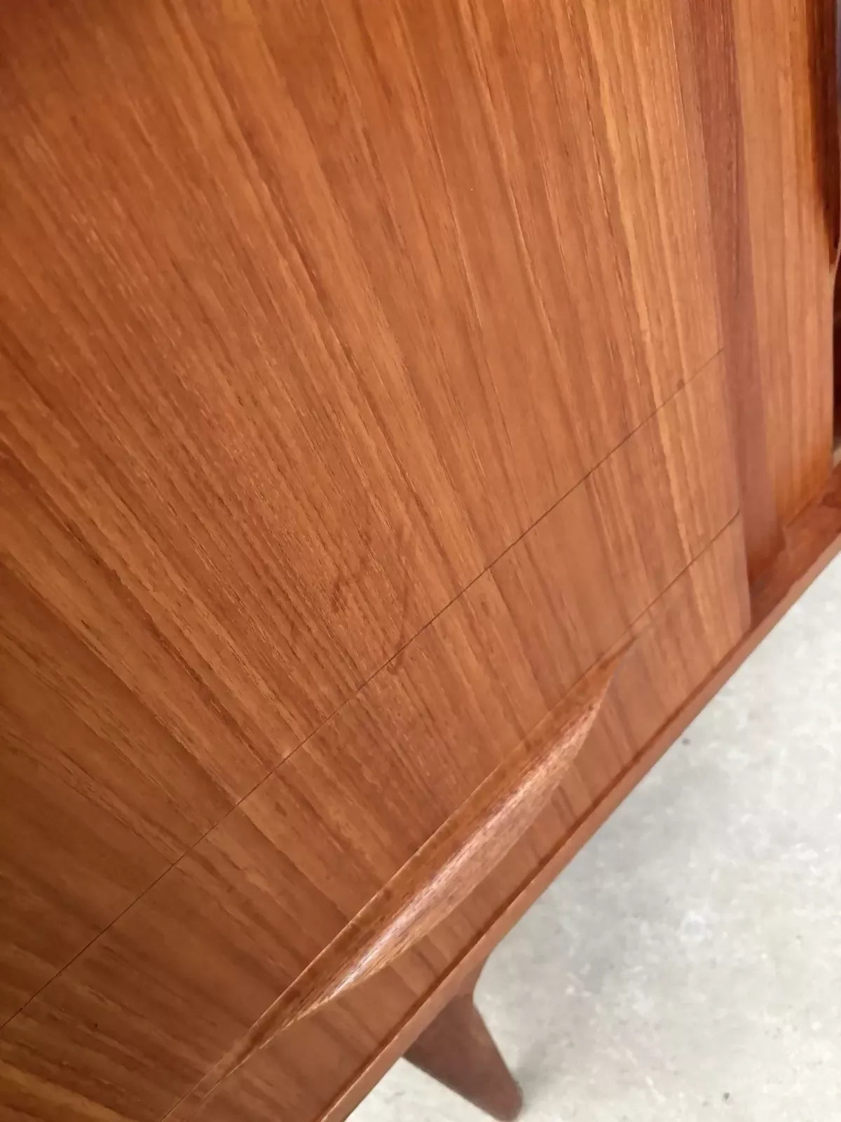 Vintage Mid Century Danish Large Teak Sideboard Drinks Cabinet