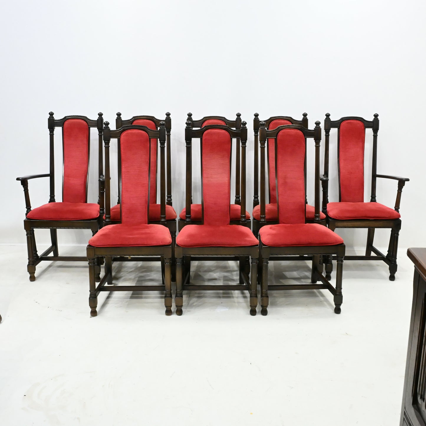 8 Ercol Hampton Dining Chairs Including 2 Carvers Red Upholstery FREE UK Delivery. SBR11033/1010E