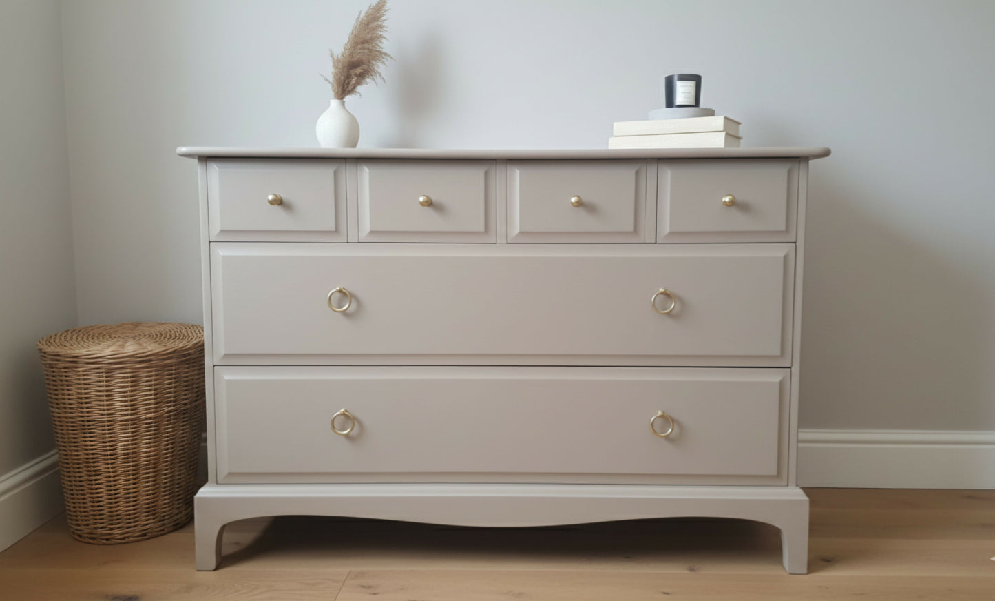 Stag Minstrel 4 over 2, 6 drawer chest, commission