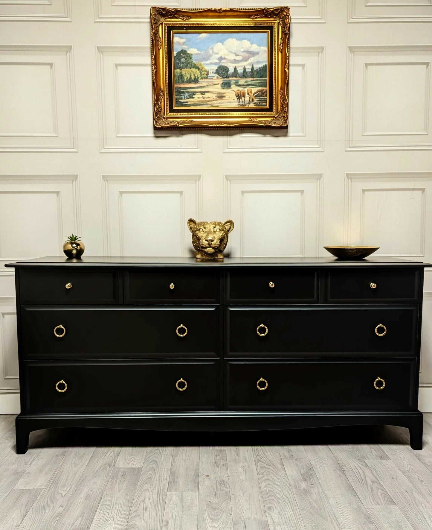 Stag Minstrel Captains Chest , 8 Drawer Captains Chest in Black