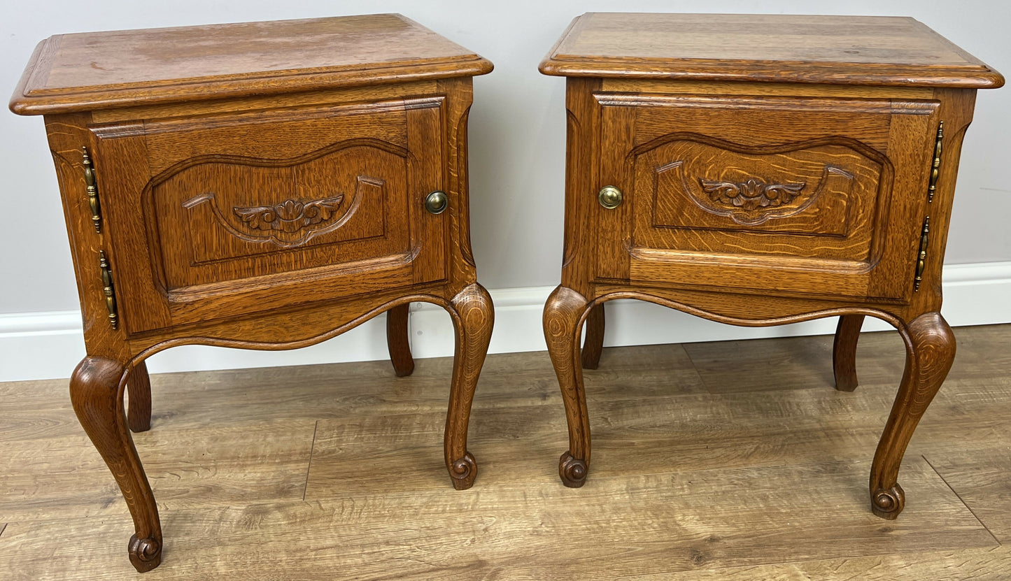 Pair of Bedside Tables Vintage French Louis Oak Nightstands Cabinets LOT 6211