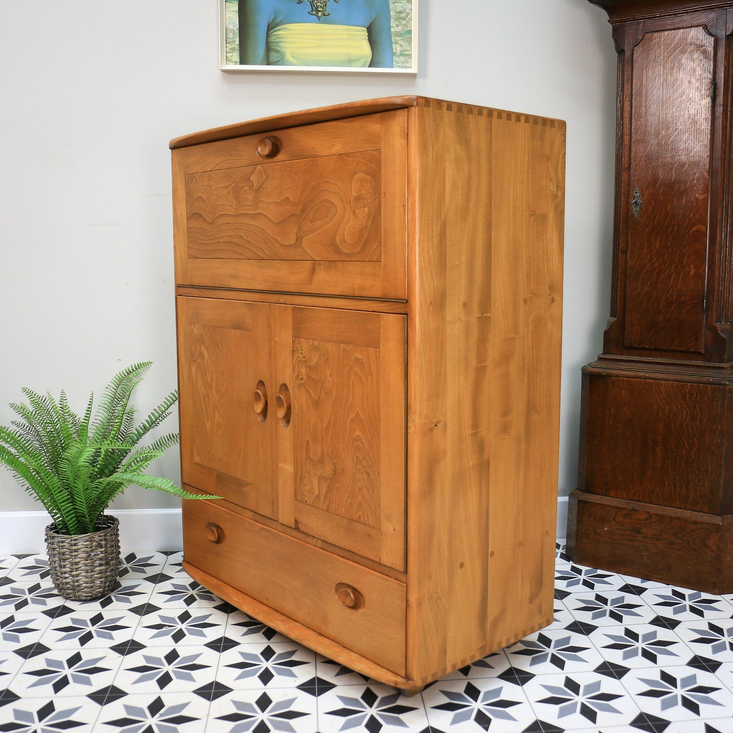 Ercol Windsor Blonde Drinks Cocktail Cabinet Bureau in Elm Model 469