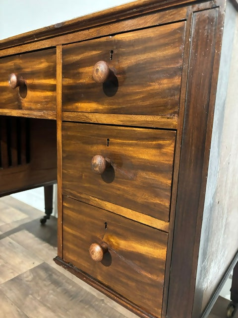 Vintage Mahogany Desk3