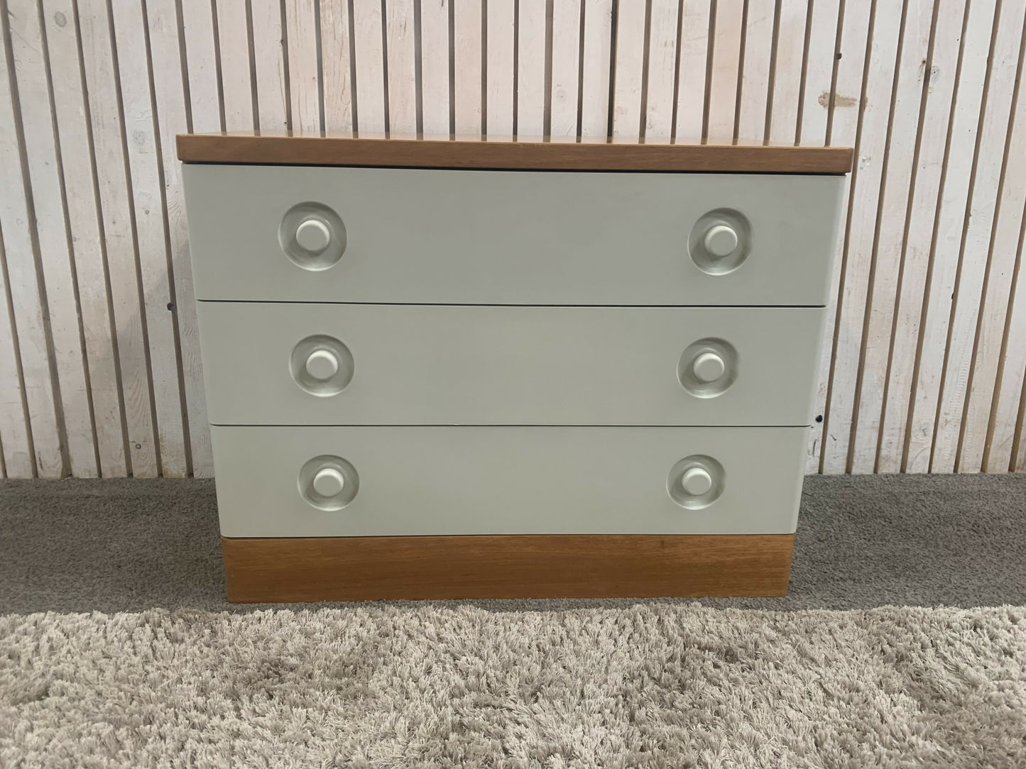 Retro Stag Nocturne Chest of 3 Drawers white and oak.