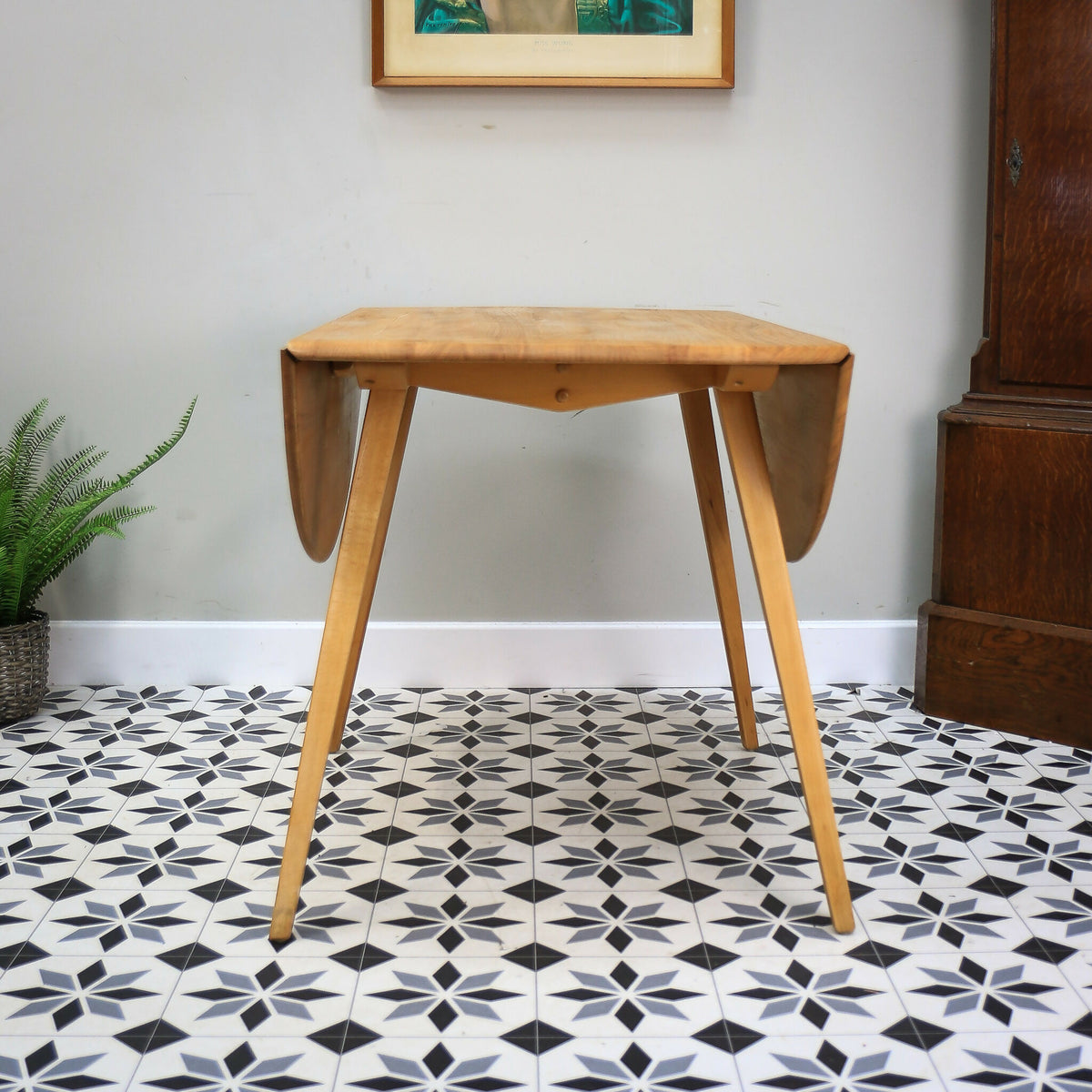 Four Ercol Windsor 370 Dining Chairs with n Elm Ercol Drop Leaf Dining Table
