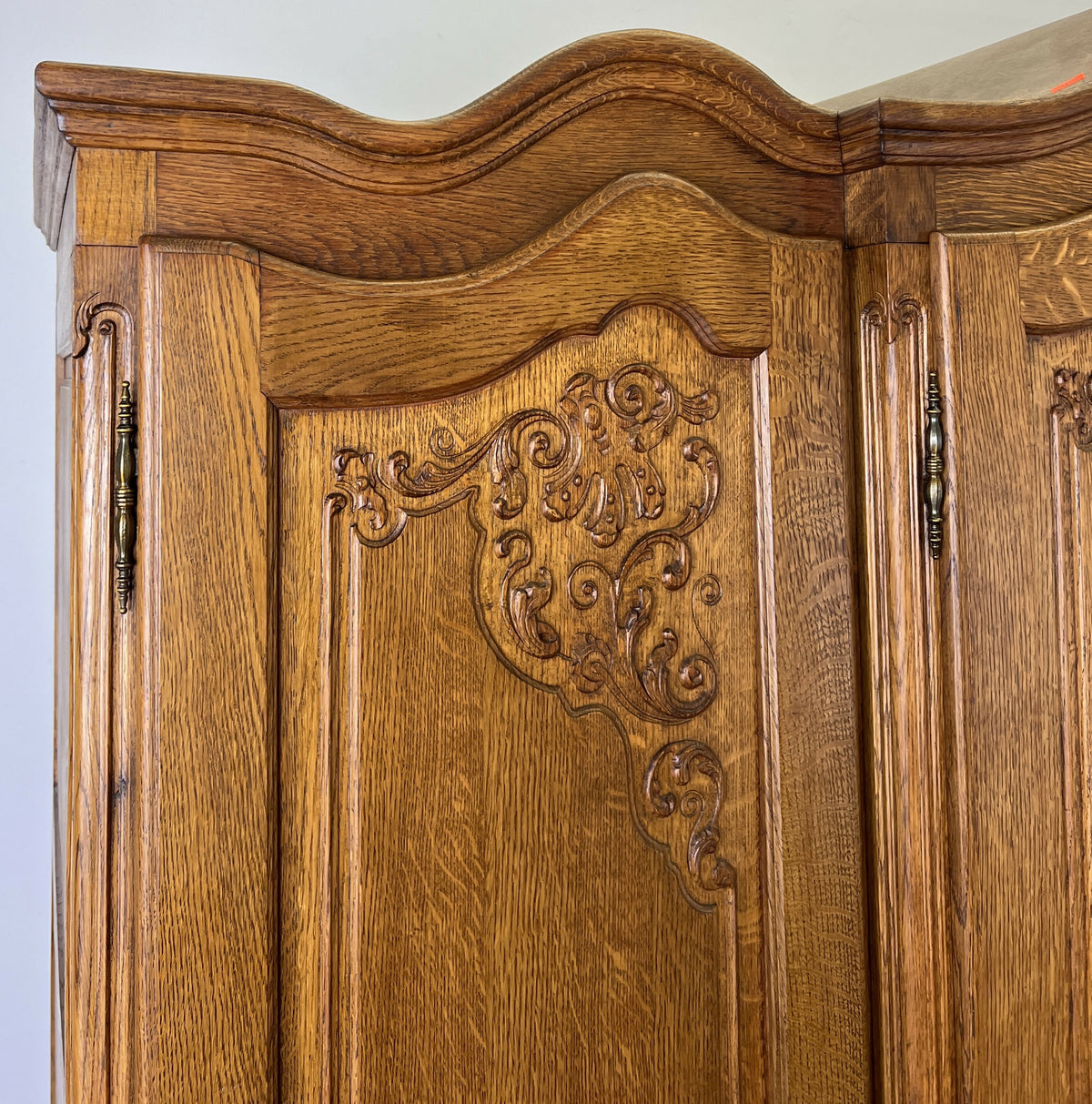 Wardrobe Vintage French Louis XVI Style Oak Four Door Carved Armoire LOT 6496