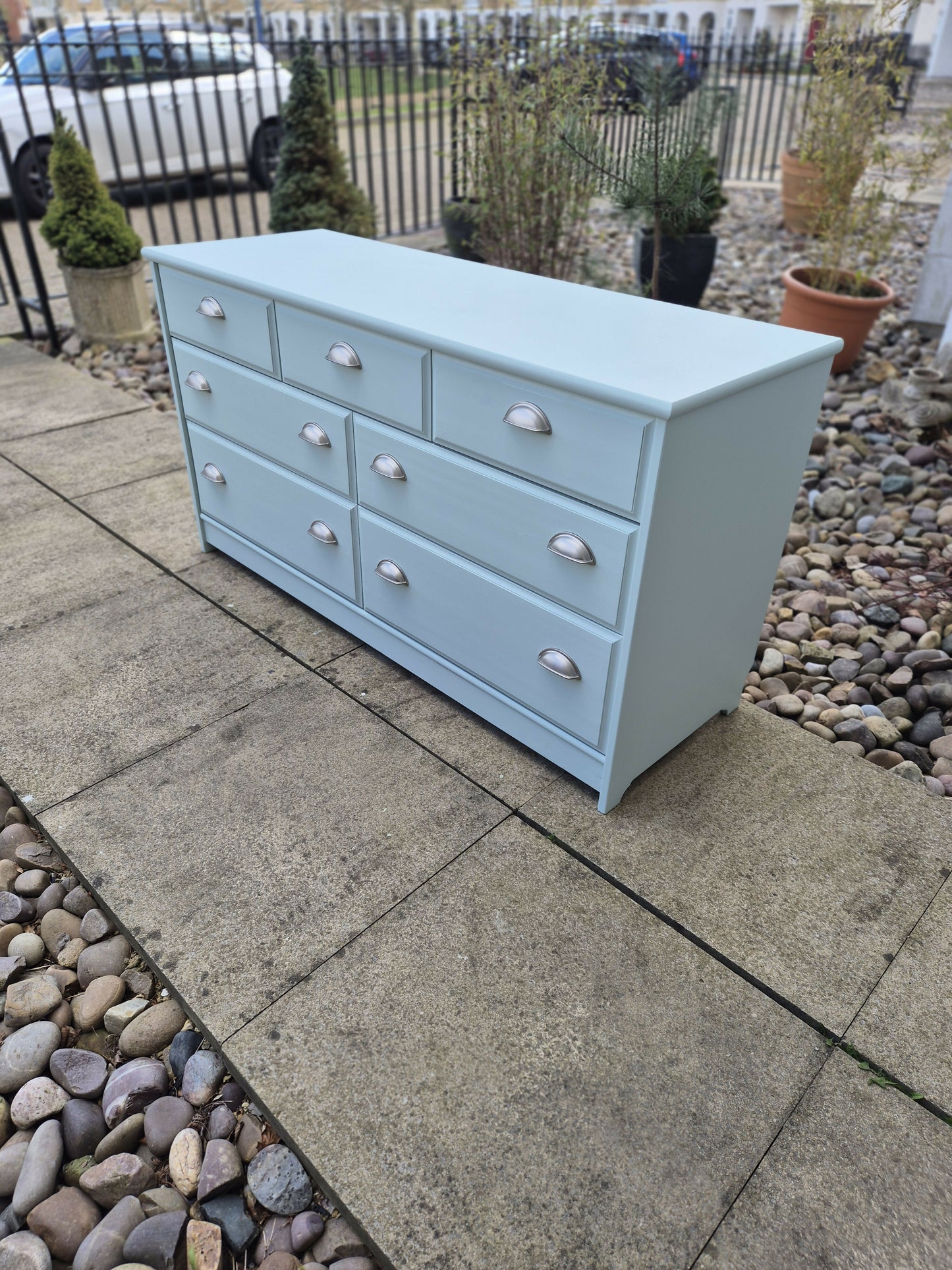 Beautiful large chest of drawers