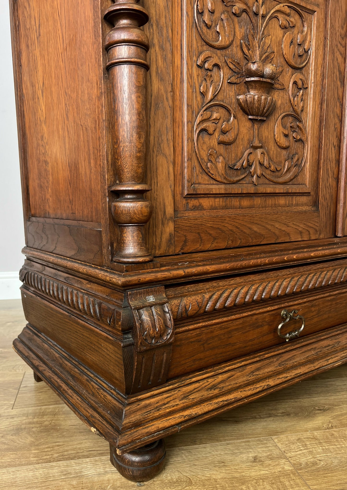 Bookcase Antique French Style Glazed Display Cabinet Oak Sideboard LOT 6462