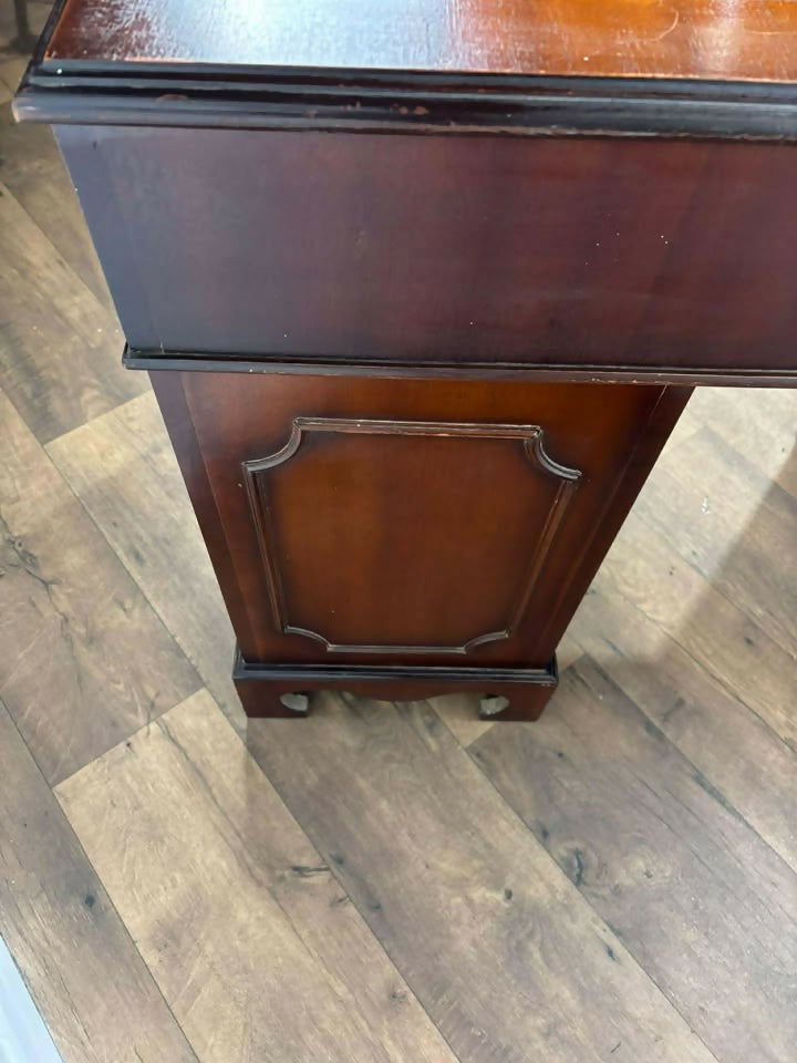 Reproduction Mahogany Twin Pedestal Knee Hole Desk