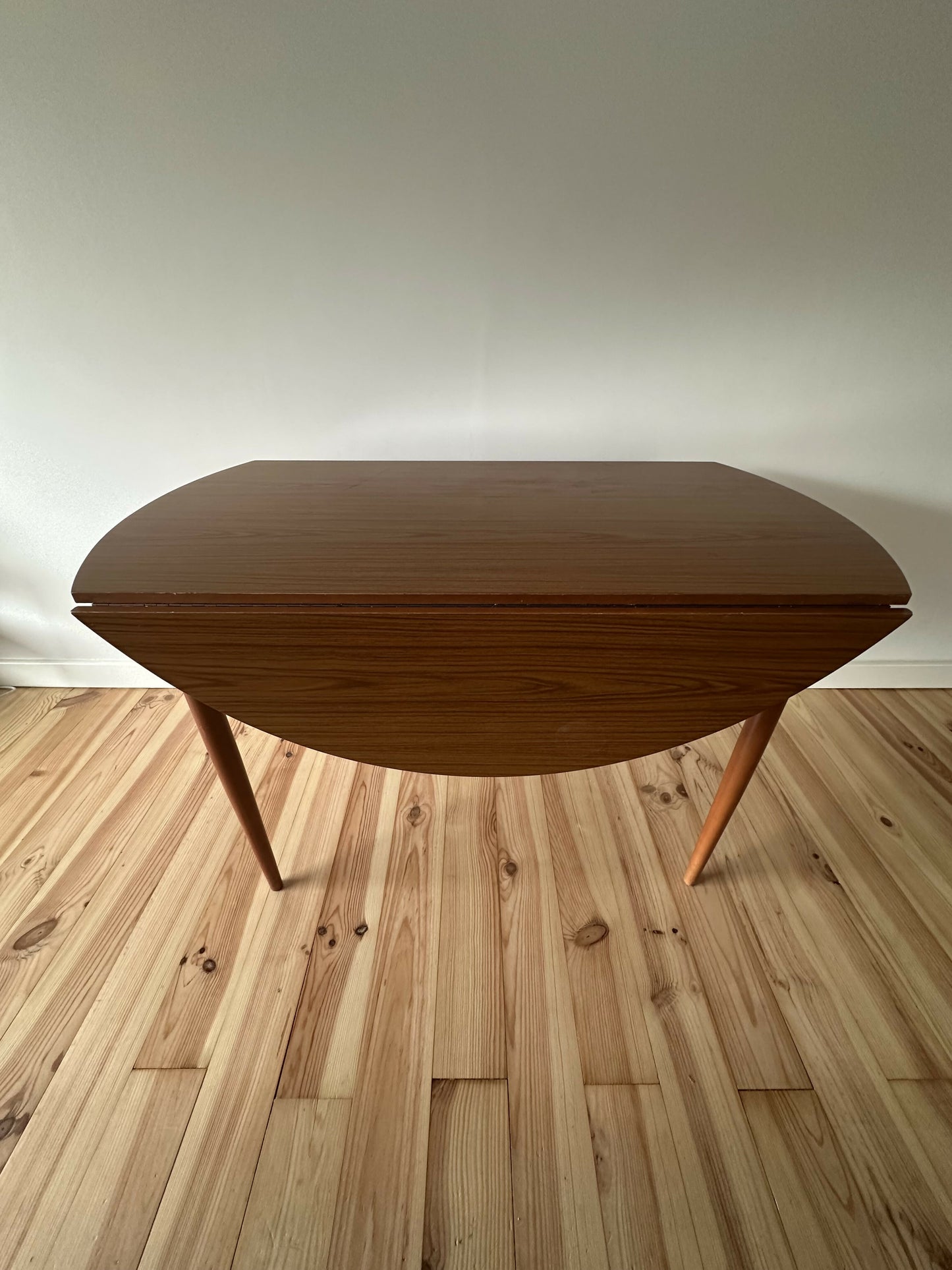 Schreiber Mid Century Drop Leaf Dining Table Vintage