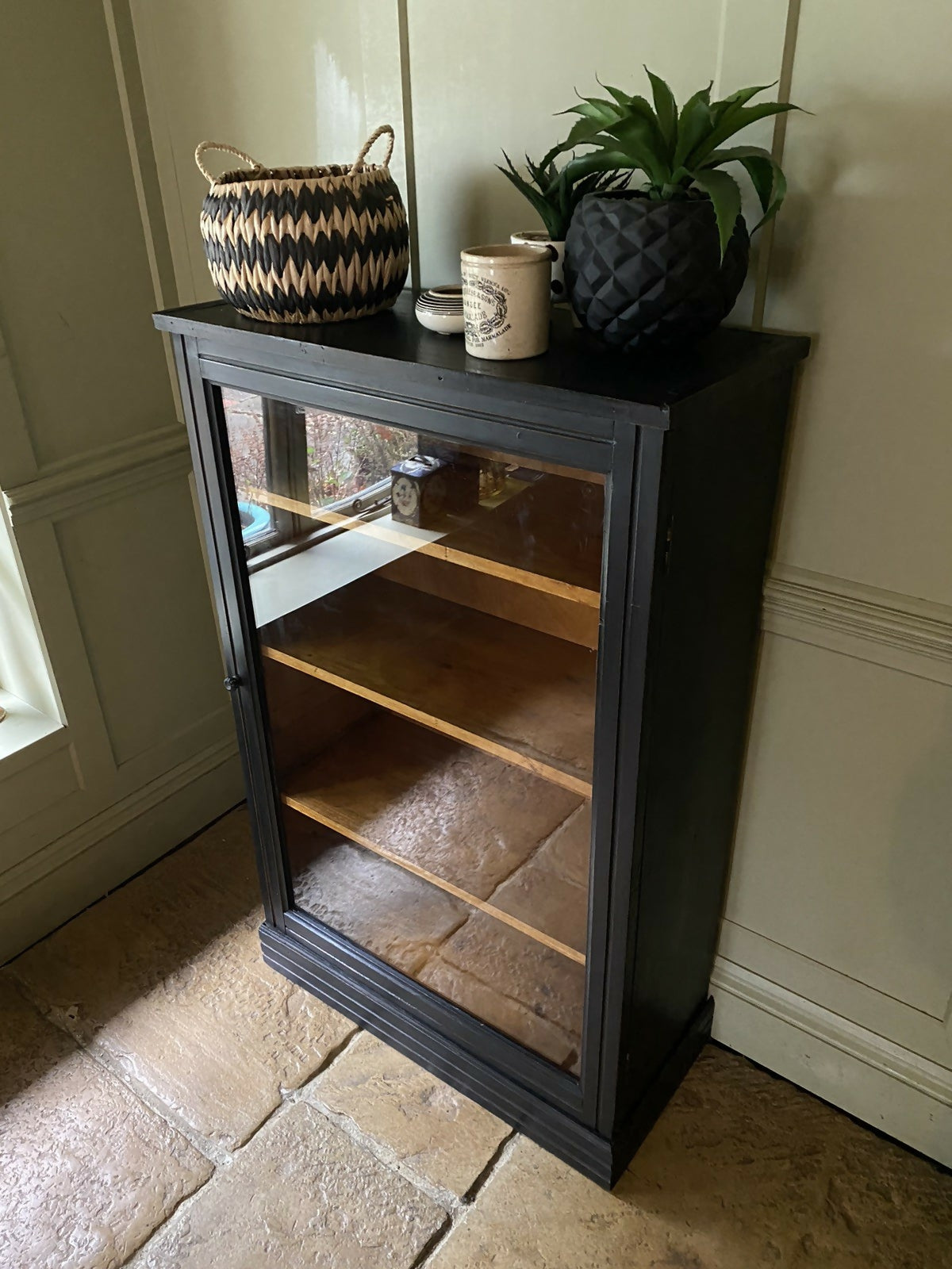 Vintage Black Painted Glazed Display China Cabinet Bathroom Cabinet