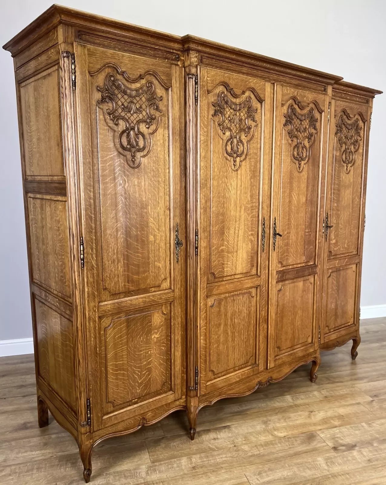Wardrobe Vintage French Louis XVI Style Oak Four Door Carved Armoire LOT 4877