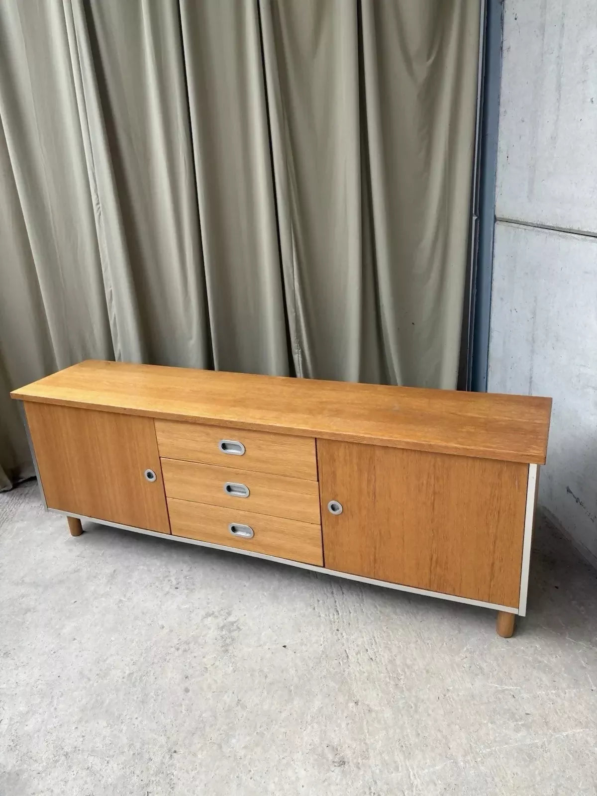 Vintage Late Mid Century 90s Sideboard Modernist Media Cabinet Unit Lp Storage R1122