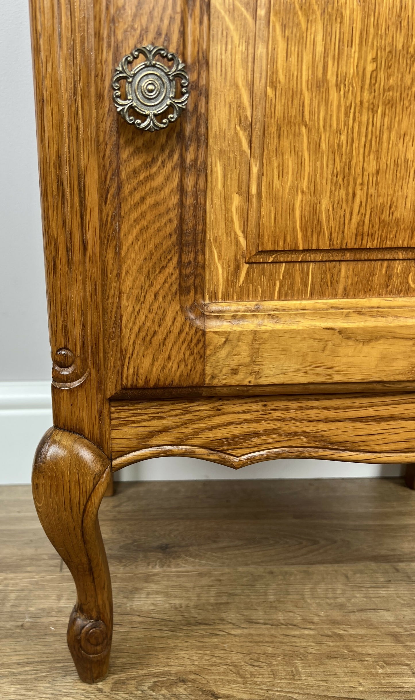 Pair of Bedside Tables Vintage French Louis Oak Nightstands Cabinets LOT 6295