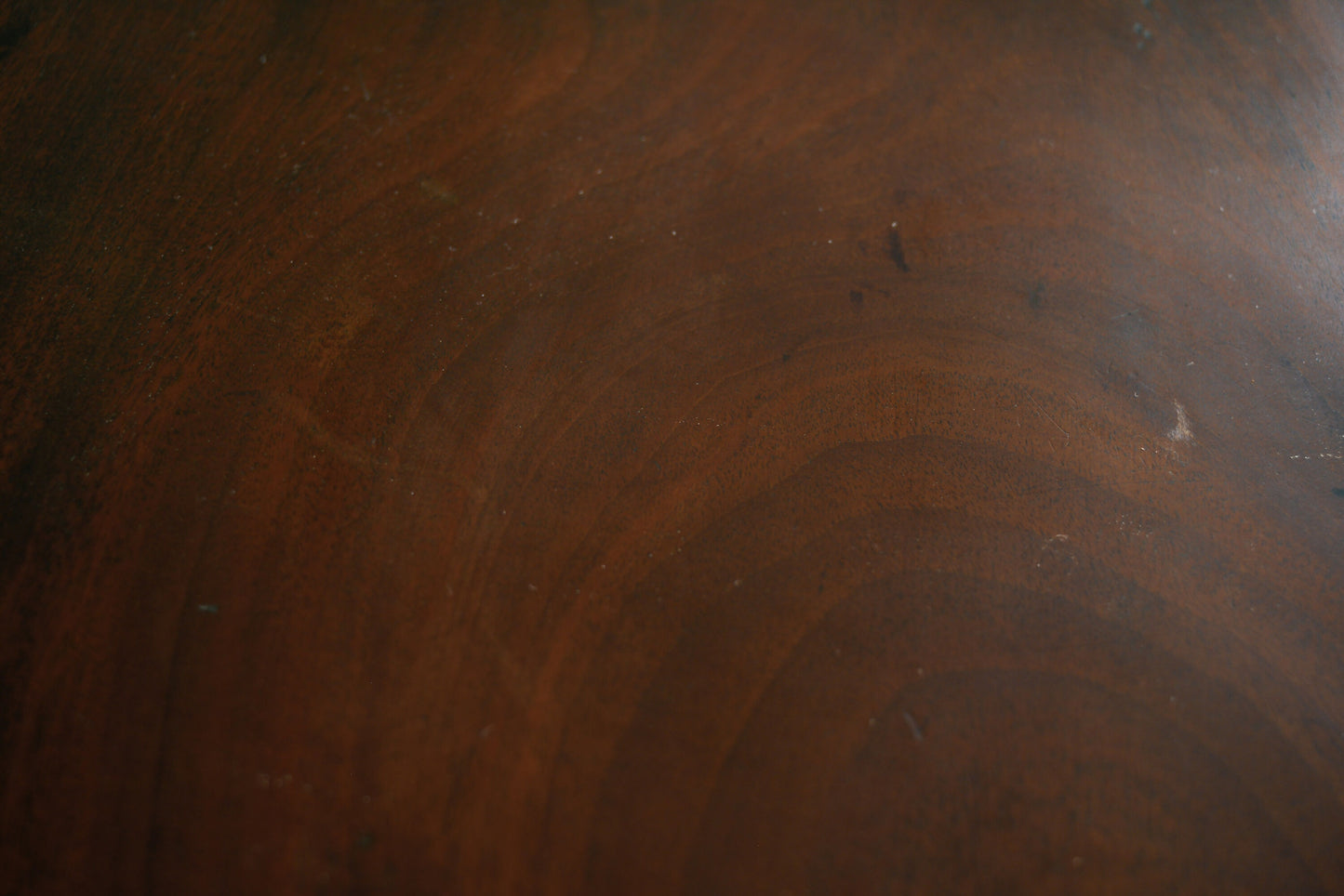 Large Georgian Mahogany Chest of Drawers - 2 Over 3
