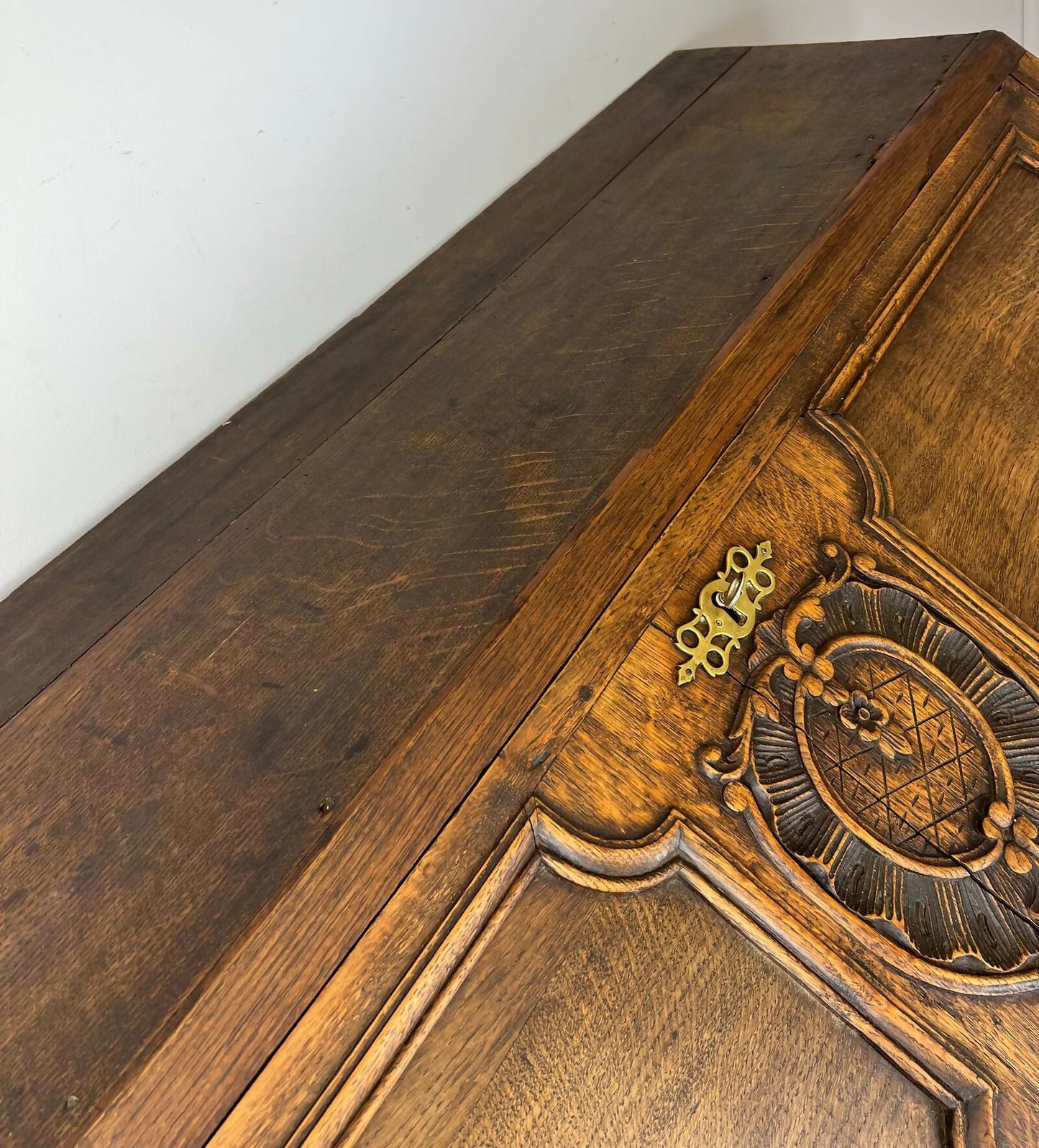 Chest of Drawers Vintage French Oak 3 Drawers Bureau Desk Cabinet LOT 2169