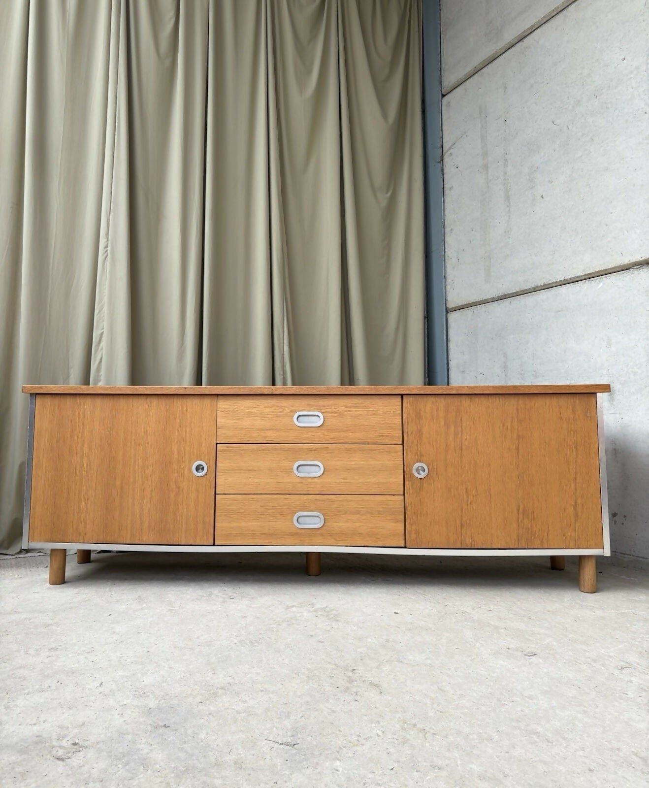 Vintage Late Mid Century 90s Sideboard Modernist Media Cabinet Unit Lp Storage R1122