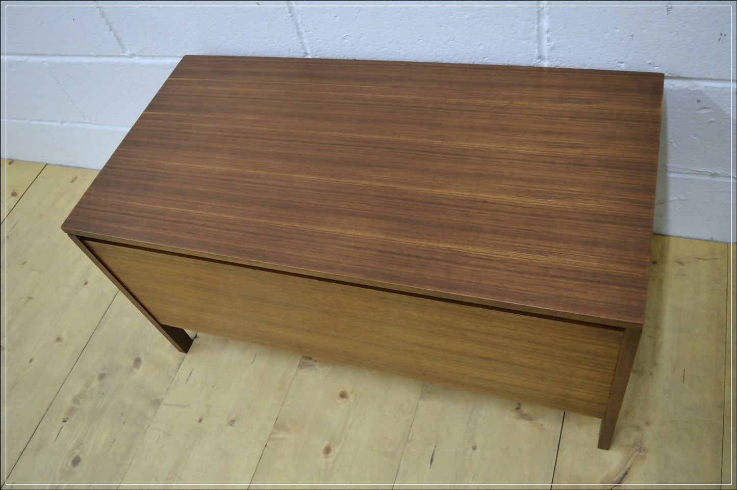vintage blanket box Meredew coffee table teak tv stand danish design DEKIVERY