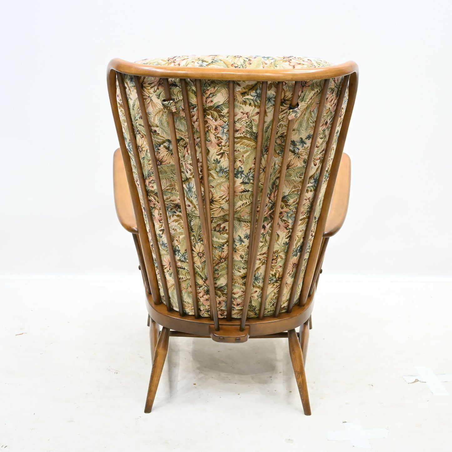 Ercol Evergreen Tall Easy Chair Armchair Golden Dawn Model 913 FREE UK* Delivery. SBR10971/2409E