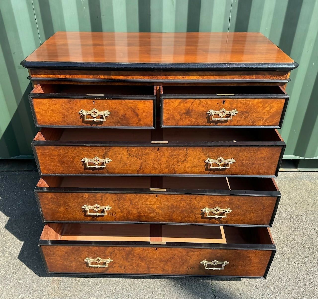Stunning Quality 19th Century Burr Walnut Chest Of Drawers