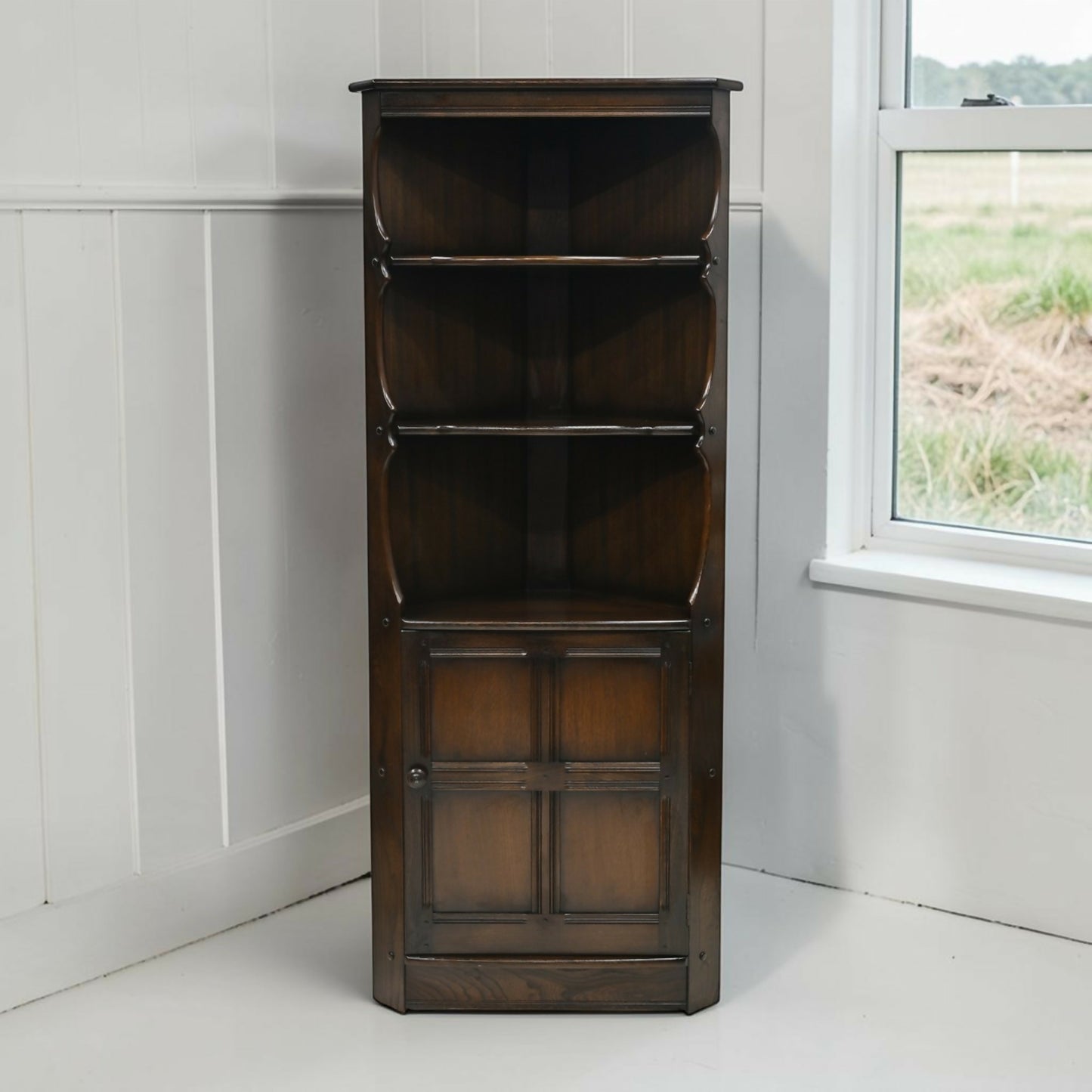 Ercol Old Colonial Corner Cabinet with Shelves and Cupboard FREE UK Delivery
