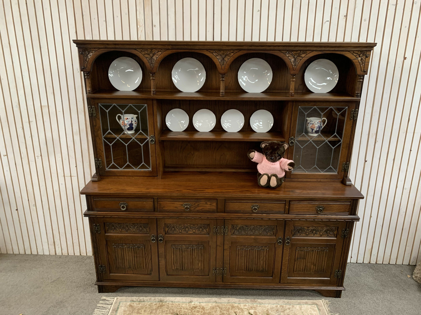 Old Charm Sovereign dresser sideboard with a light oak finish.
