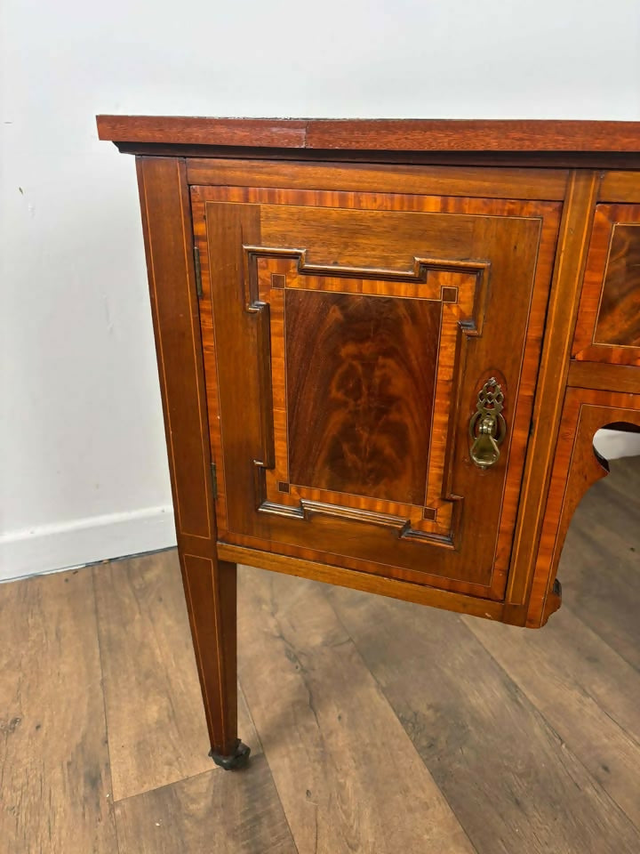 Edwardian Inlaid Mahogany Washstand