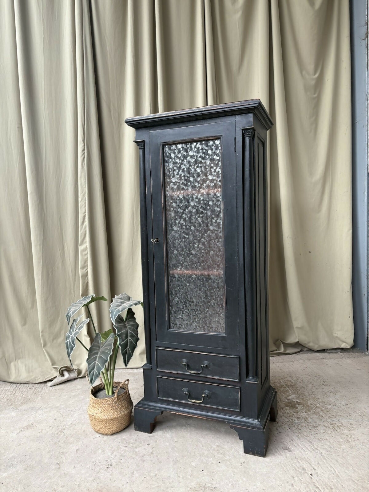 Vintage Antique Painted Cabinet Cupboard Bookcase Rustic Retro R1159
