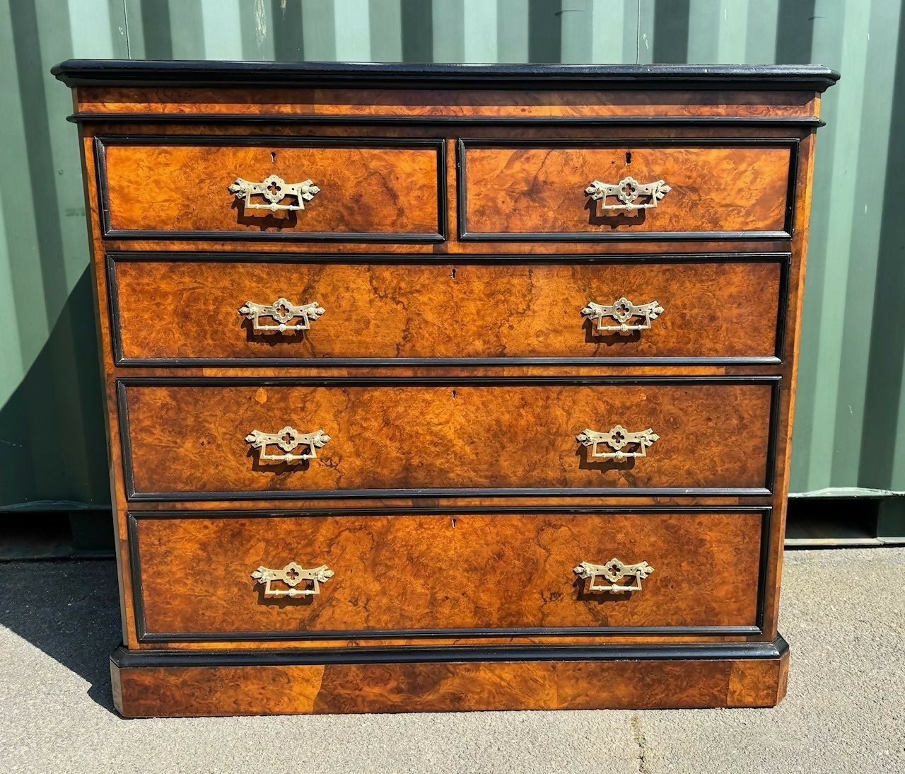 Stunning Quality 19th Century Burr Walnut Chest Of Drawers