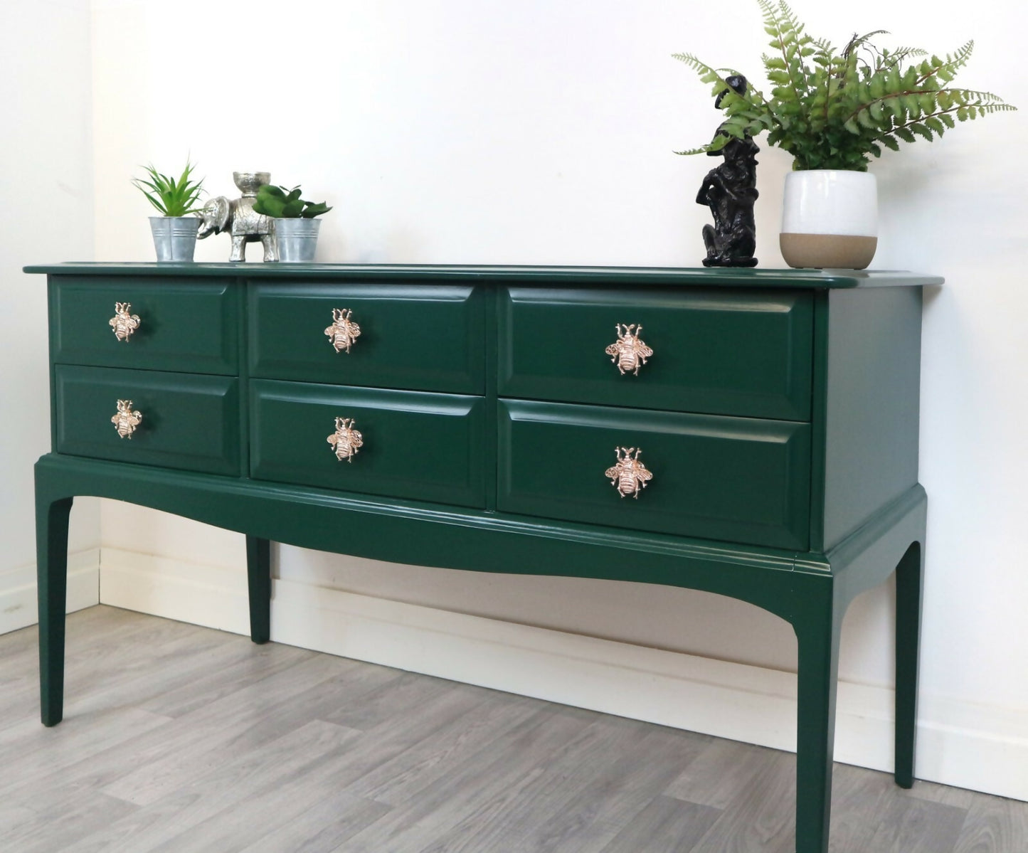 Stag Minstrel 6 Drawer Console Table , Dressing Table Sideboard Chest Of Drawers
