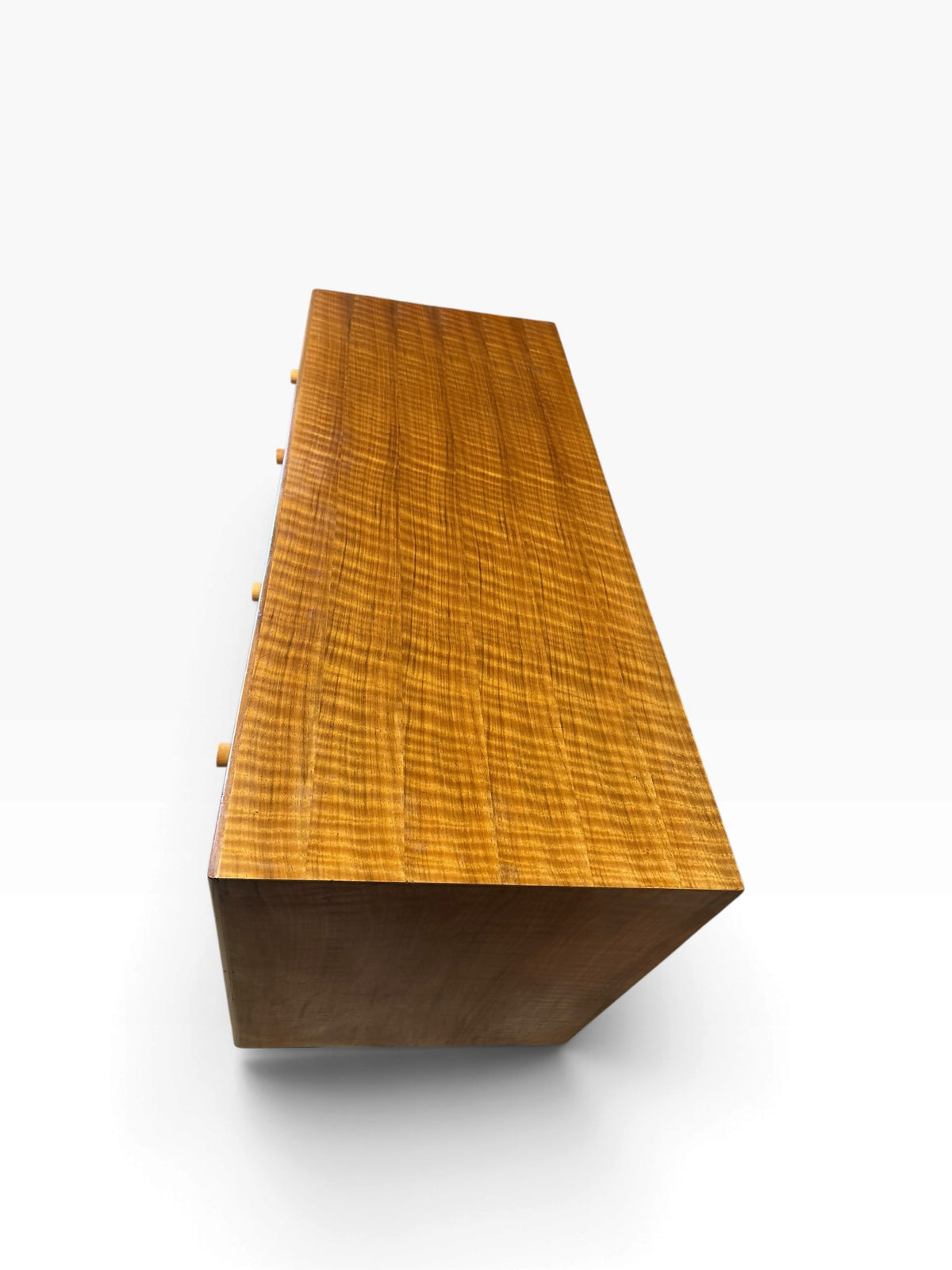 Mid-Century Quartersawn Sycamore Chest of Drawers by Maple & Co