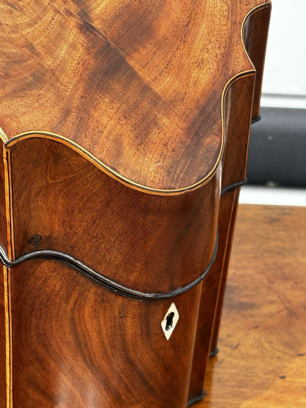 Vintage Georgian Inlaid Mahogany Cutlery Box Converted Into A Hand Stationary Box