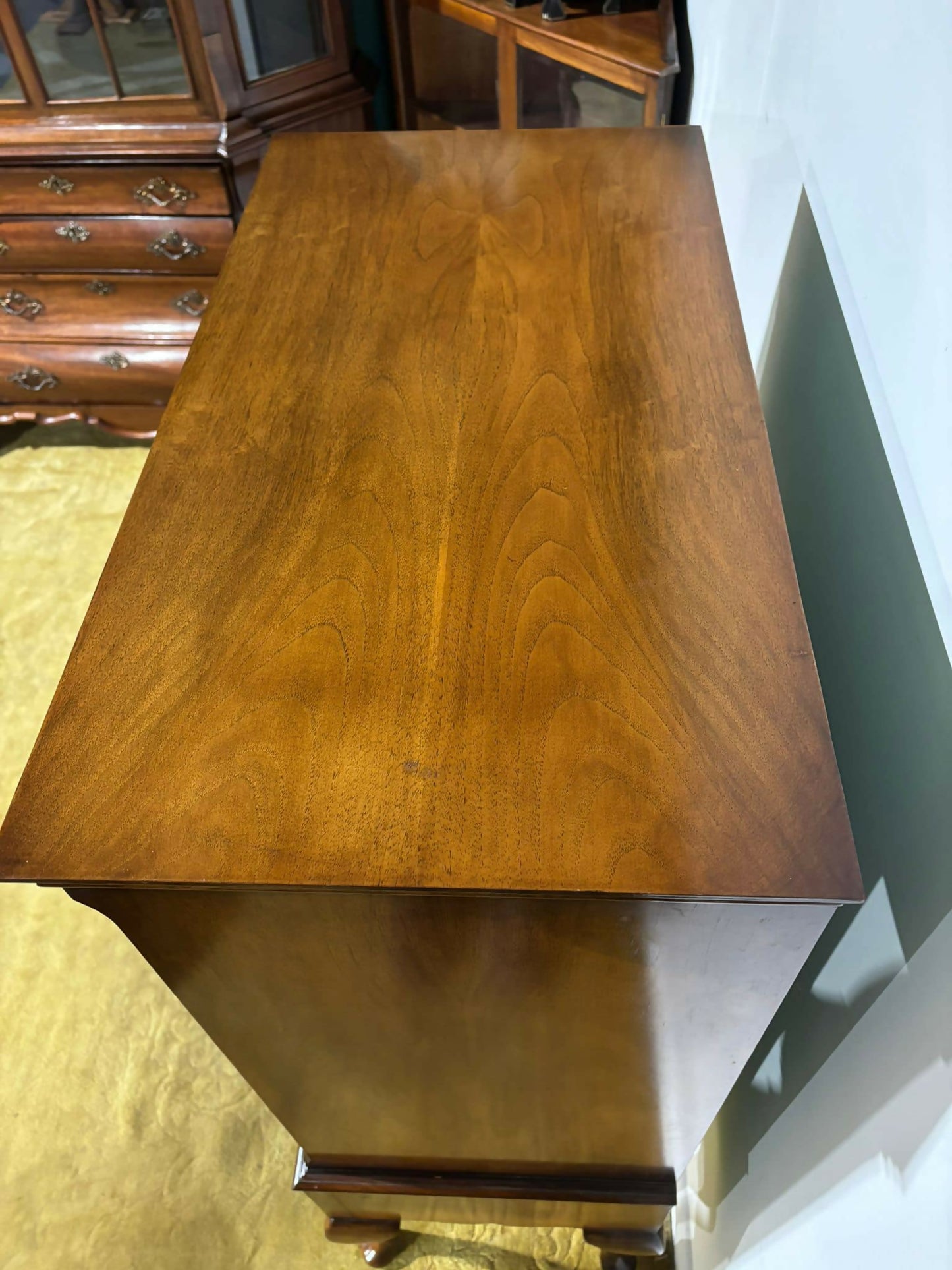 Vintage burr walnut veneered chest on stand5