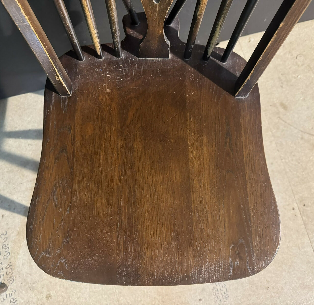 Set 6 Wheel Back Dining Chairs