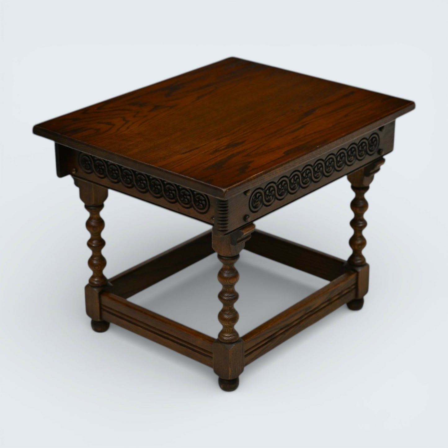 Vintage Oak Old Charm Solid Lamp/Side Table Tudor Antique Style FREE UK Delivery