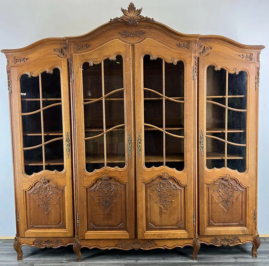 Bookcase Vintage French Louis XIV Style Display Oak Cabinet Sideboard LOT 4785