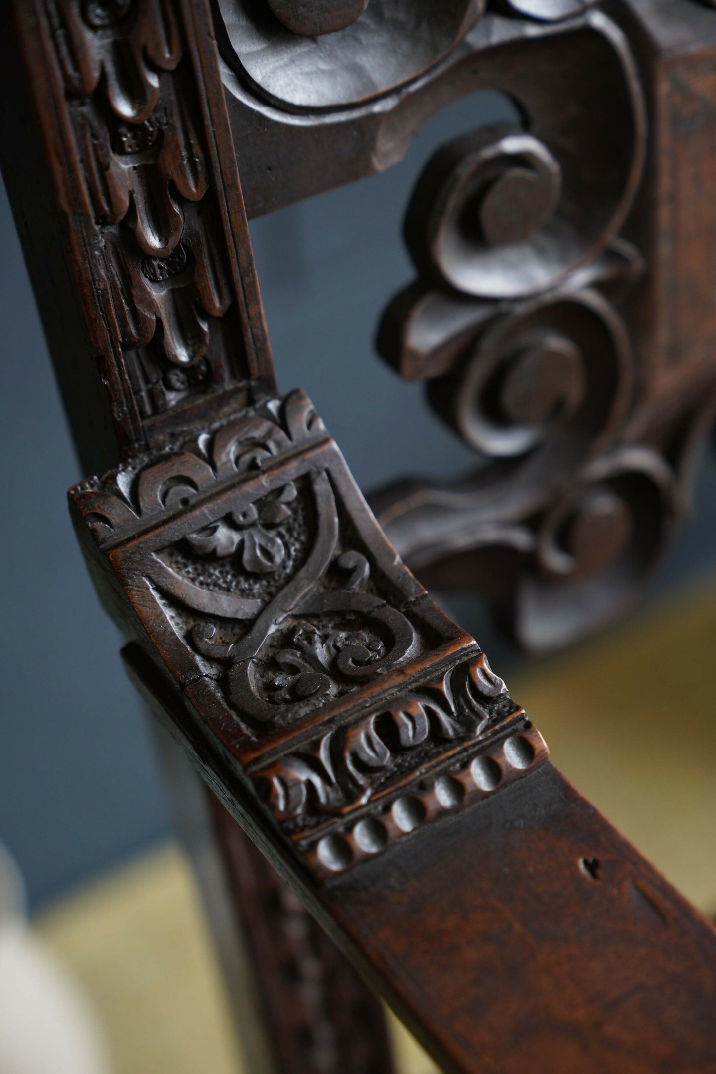 Italian Renaissance Revival Hall Oak Carved Antique Chair Carved Wainscot Throne Ecclesiastical