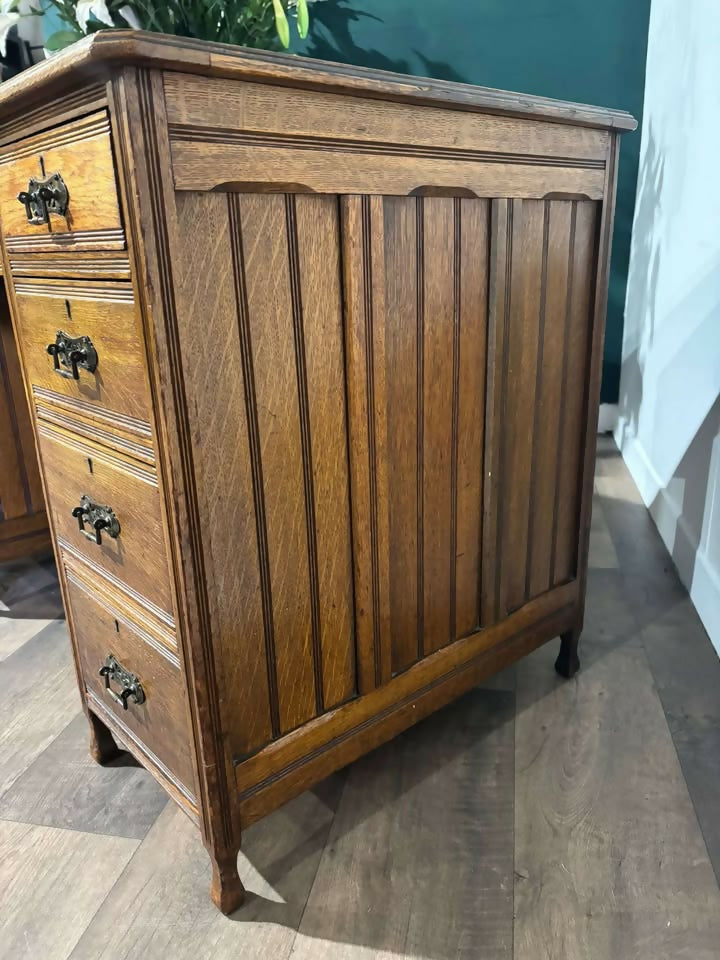 Victorian Oak Twin Pedestal Desk0