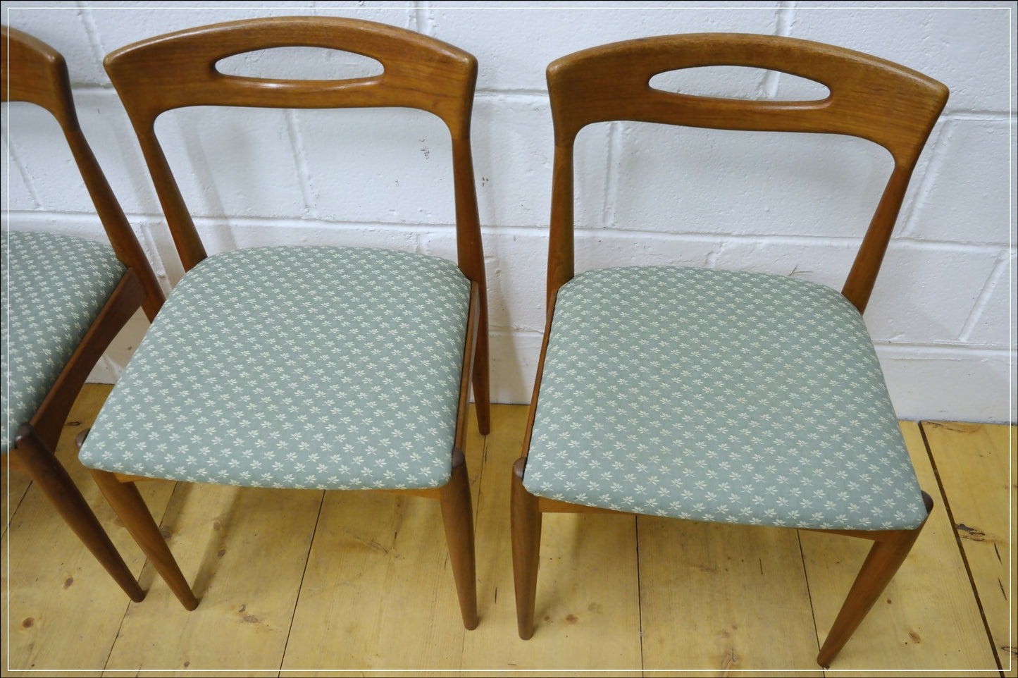 vintage dining chairs Johanes Andersen for Uldum Mobelfabrik teak mid century made in Denmark